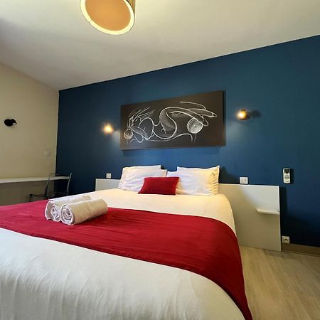 Brit Hotel Du Parc Niort Centre-Parking Gratuit Ngoại thất bức ảnh