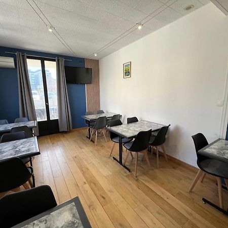 Brit Hotel Du Parc Niort Centre-Parking Gratuit Ngoại thất bức ảnh