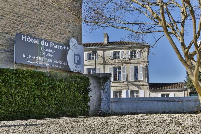 Brit Hotel Du Parc Niort Centre-Parking Gratuit Ngoại thất bức ảnh
