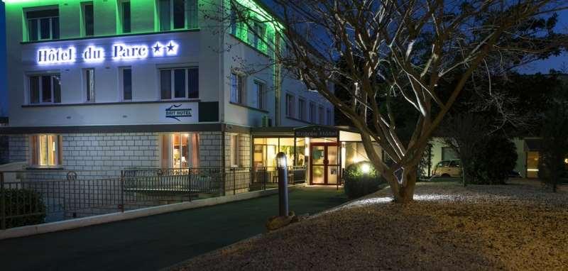 Brit Hotel Du Parc Niort Centre-Parking Gratuit Ngoại thất bức ảnh