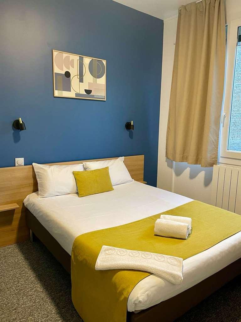 Brit Hotel Du Parc Niort Centre-Parking Gratuit Phòng bức ảnh
