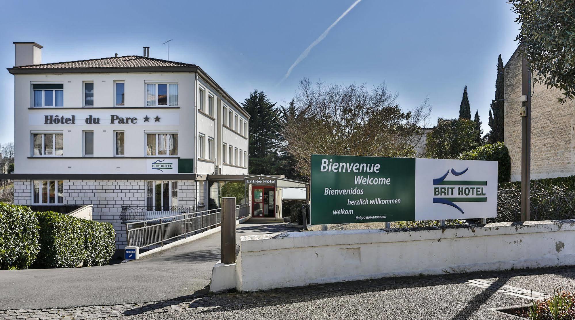 Brit Hotel Du Parc Niort Centre-Parking Gratuit Ngoại thất bức ảnh